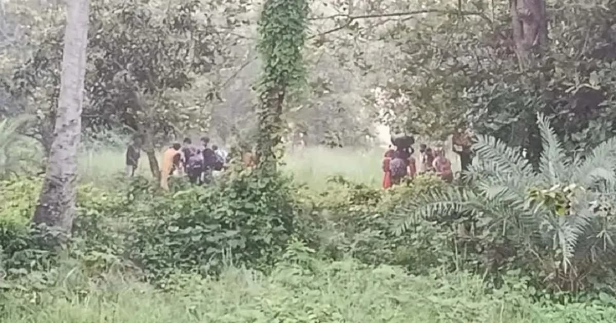 সীমান্তে ভেসে আসছে কান্নার আওয়াজ, পতাকা বৈঠকেও মেলেনি সমাধান