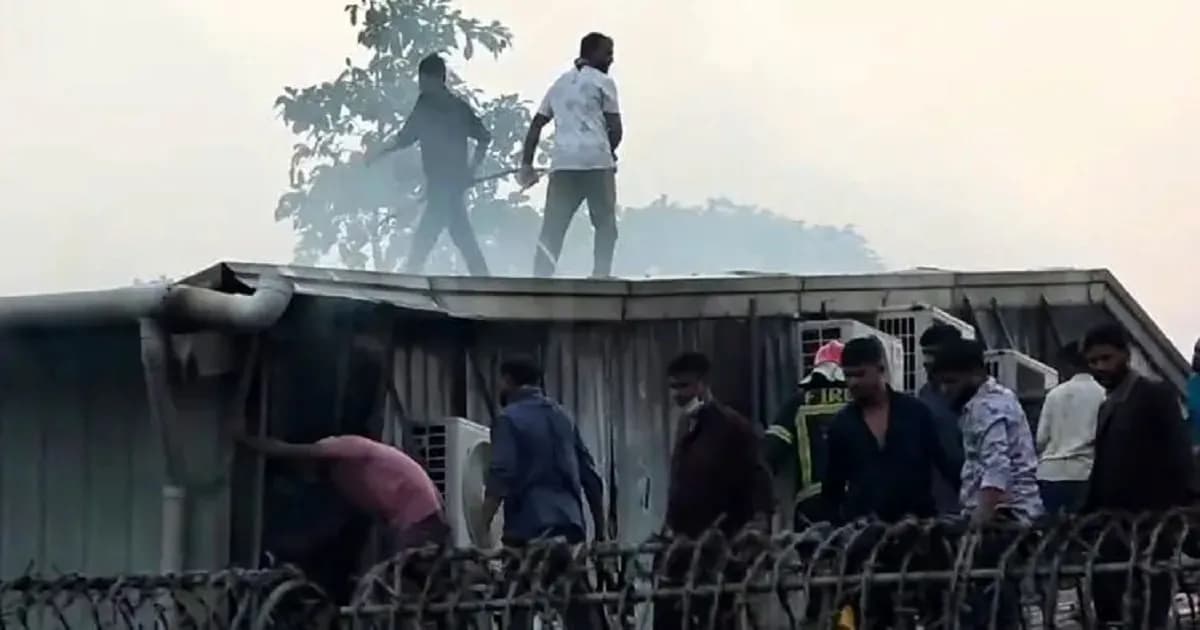 গাজীপুরে ইবনে সিনার ওষুধ কারখানায় আগুন, নিয়ন্ত্রণে ৬ ইউনিট