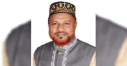 নওগাঁ-৪ আসনে প্রকাশ্যে টাকা বিতরণ, জামায়াত প্রার্থীকে শোকজ