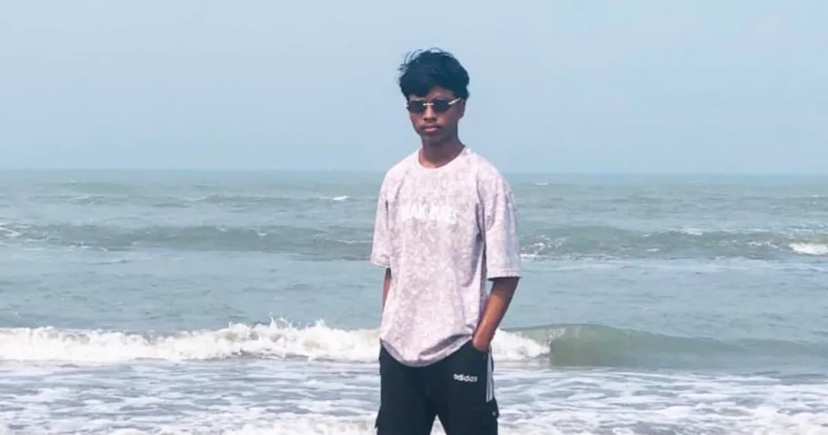 কক্সবাজার সমুদ্র সৈকতে গোসলে নেমে পর্যটকের মৃত্যু