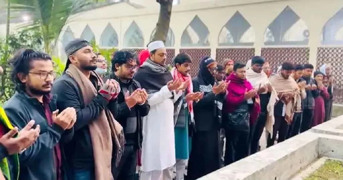 হাদির কবর জিয়ারতের মধ্য দিয়ে শুরু এনসিপির ‘আজাদী পদযাত্রা’