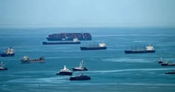 হরমুজ সংকটে পানামা খালে ভিড়, ৪০ লাখ ডলারে সিরিয়াল বিক্রি