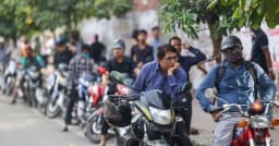 লাইনেই কাটছে দিন-রাত: তেল সংকটে জিম্মি জনজীবন