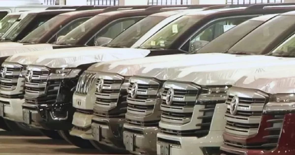 শুল্কমুক্ত ৩১ বিলাসবহুল গাড়ি যাচ্ছে জনপ্রশাসন মন্ত্রণালয়ে