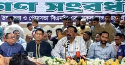 ইশরাক কাজটা ভালোই করেছে, তবে অস্ত্র হাতে নেওয়া ঠিক হয়নি