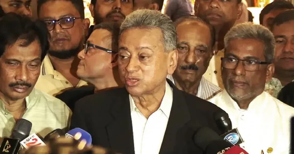 বিদেশনির্ভর রাজনীতি এ দেশে কখনো সফল হয়নি, হবেও না: আমীর খসরু