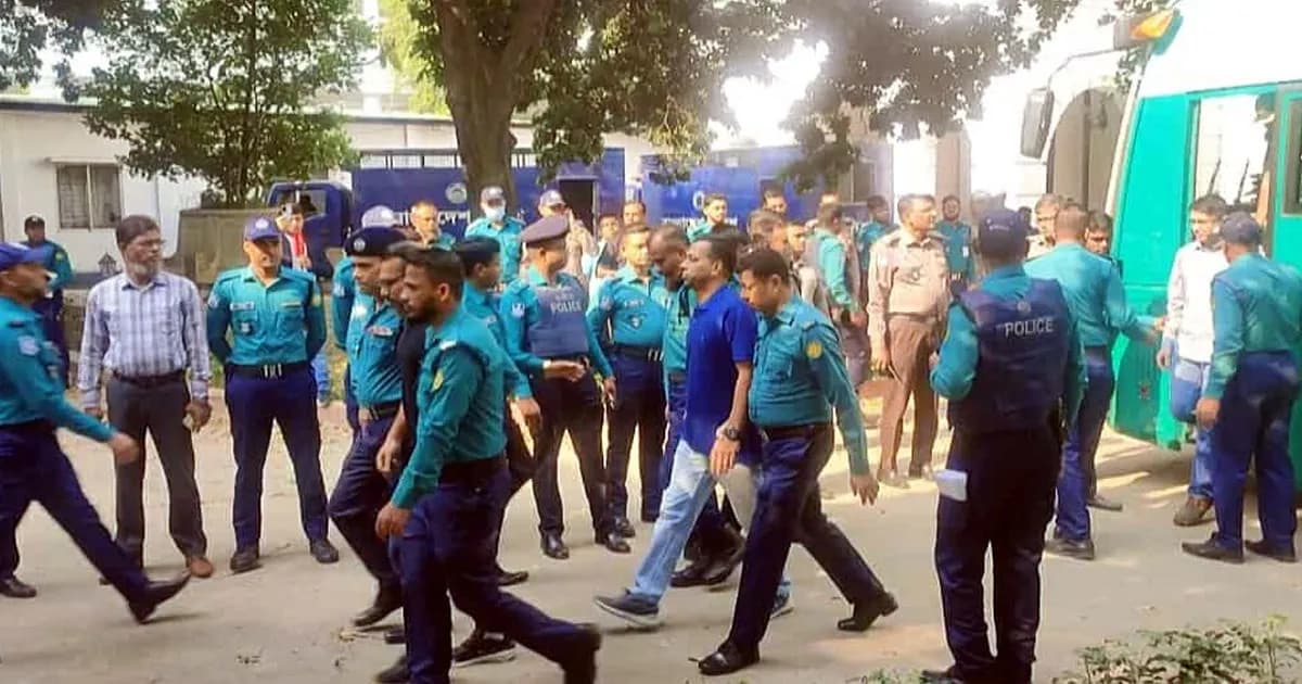 মন্ত্রী-বিচারপতিরা এলে, সেনা কর্মকর্তারা কেন পারবেন না: ট্রাইব্যুনাল