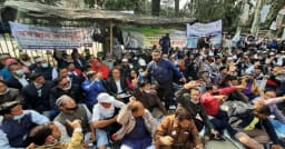 রবিবার শিক্ষকদের মহাসমাবেশ, আসতে পারে টানা কর্মবিরতির ঘোষণা