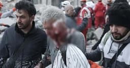 ইরানে অ্যাম্বুলেন্স স্টেশন ও খেলার মাঠে বিমান হামলা, নিহত অন্তত ২০