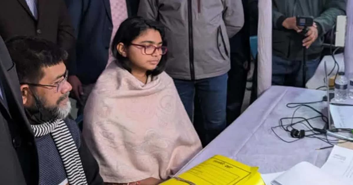 ভোটের লড়াই করতে চান তাসনিম জারা, মনোনয়নপত্র নিয়ে ইসিতে আপিল