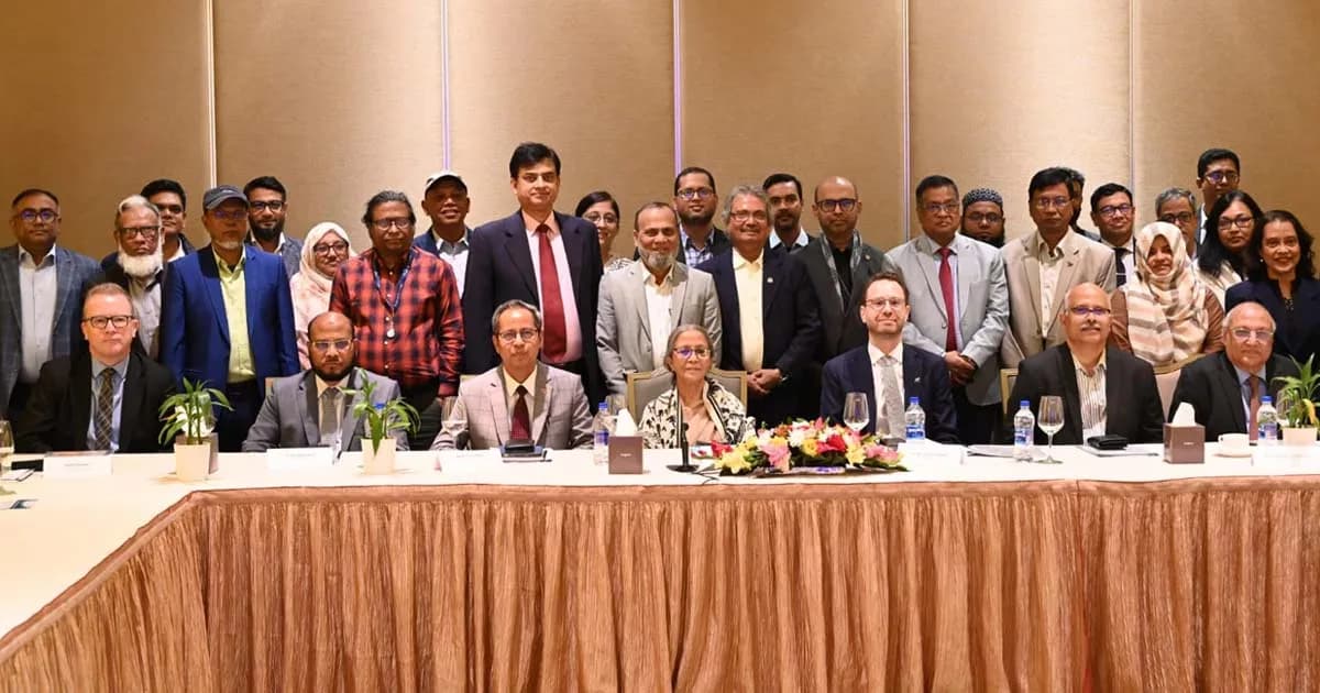 ‘অ্যান্টিবায়োটিকের অপব্যবহার রোধে  জিরো টলারেন্স নিশ্চিত করতে হবে’