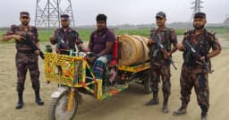 দৌলতপুর সীমান্তে জ্বালানি তেল পাচার রোধে কঠোর নজরদারি