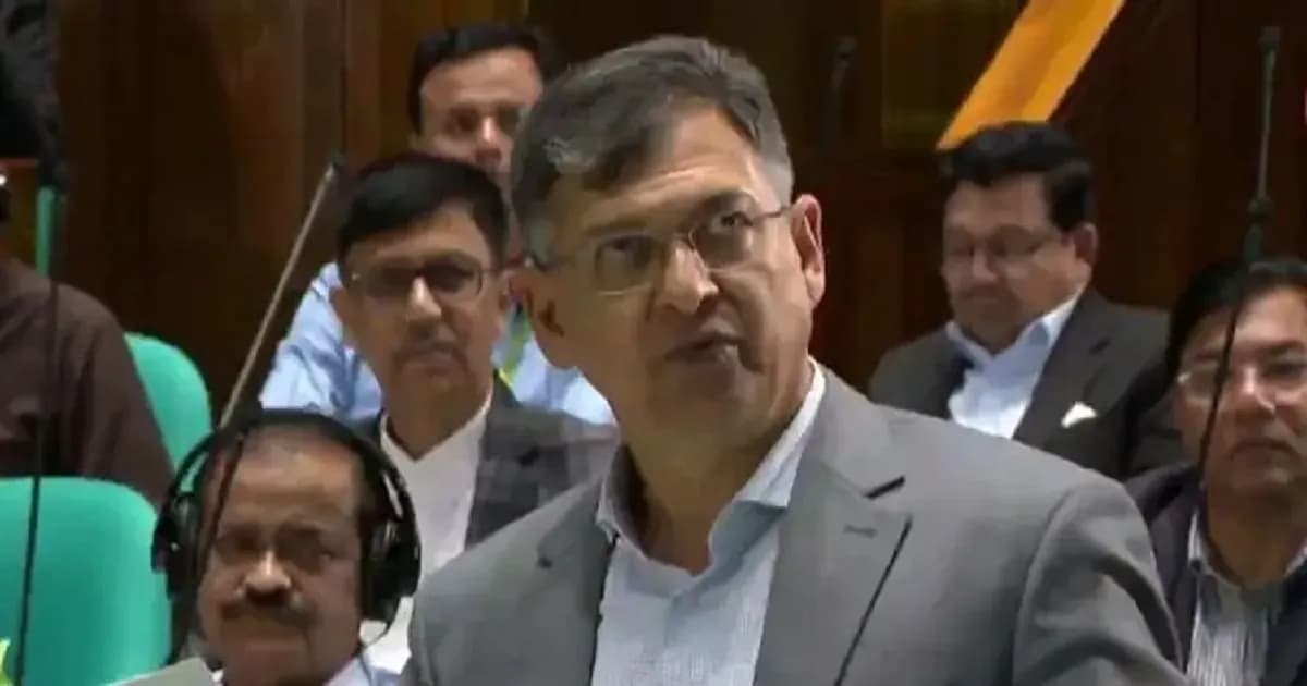 পুলিশ হত্যার বিচার যুদ্ধের ময়দানে ফয়সালা হয়ে গেছে: স্বরাষ্ট্রমন্ত্রী