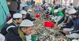 পাগলা মসজিদের দানবাক্সে পাওয়া গেছে ৩৫ বস্তা টাকা, চলছে গণনা