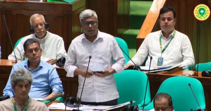 লোডশেডিংয়ে দেশবাসীর কাছে ক্ষমা চাইলেন বিদ্যুৎ প্রতিমন্ত্রী