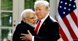 শুল্ক কমাচ্ছে মার্কিন যুক্তরাষ্ট্র, সমঝোতার পথে কি ট্রাম্প-মোদী?