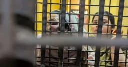 ঘুষ ফেরত চাওয়ায় মা-মেয়েকে কারাদণ্ড দিলেন ইউএনও