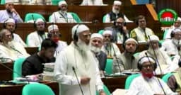 পরিচয় নিয়ে উত্তেজনা, বক্তব্য বাদ দেওয়ার দাবি জামায়াত আমিরের