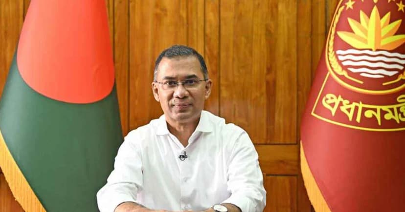 গণতন্ত্রকে প্রাতিষ্ঠানিক রূপ দিতে কাজ করছে সরকার: প্রধানমন্ত্রী