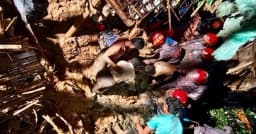 টানা বর্ষণে কক্সবাজারে পাহাড়ধস, নিহতের সংখ্যা বেড়ে ৯
