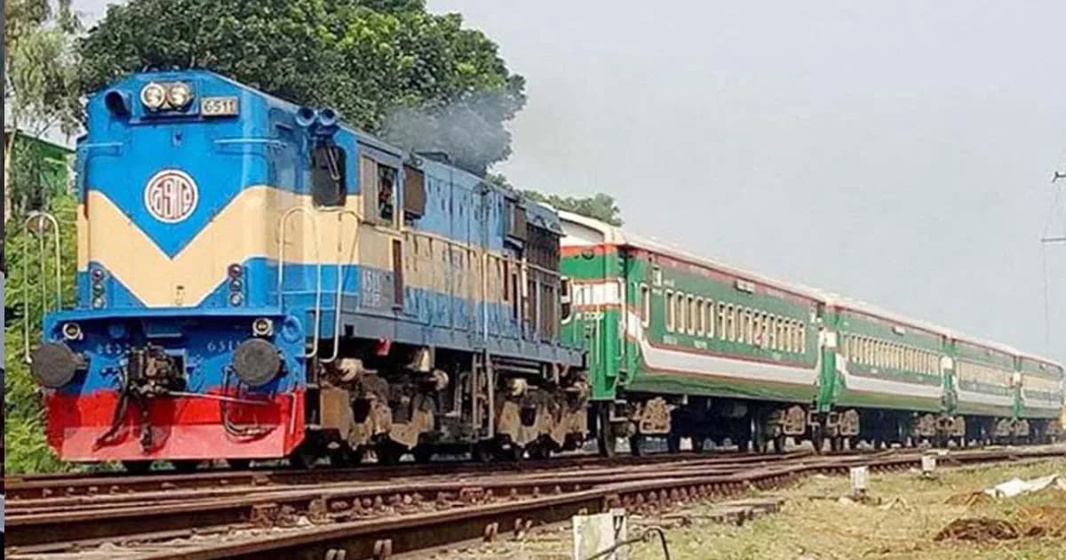 রেলওয়ের সব স্থাপনায় নিরাপত্তা জোরদারের নির্দেশ