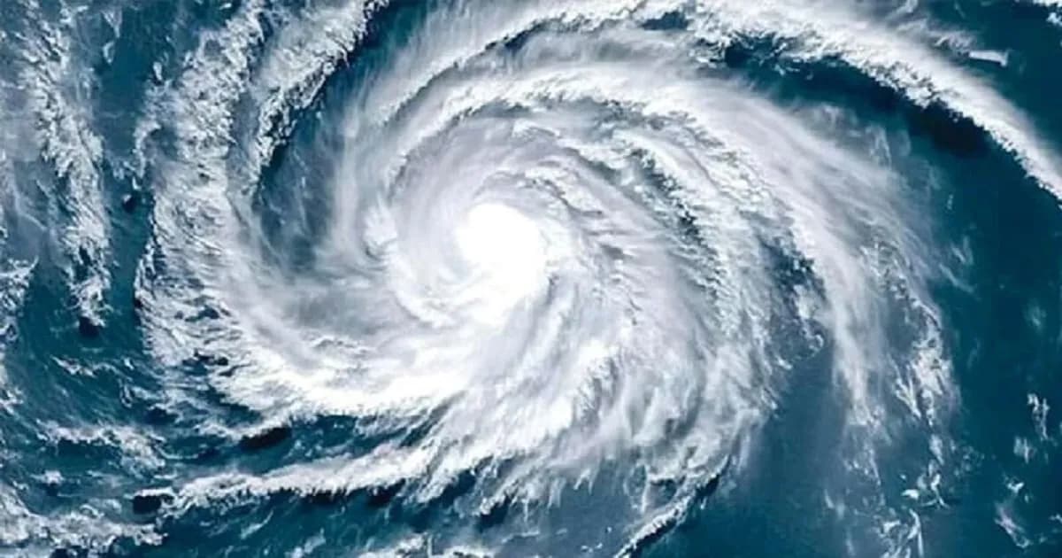 বঙ্গোপসাগরে ৪৮ ঘণ্টার মধ্যে নিম্নচাপ রূপ নিতে পারে ঘূর্ণিঝড়ে