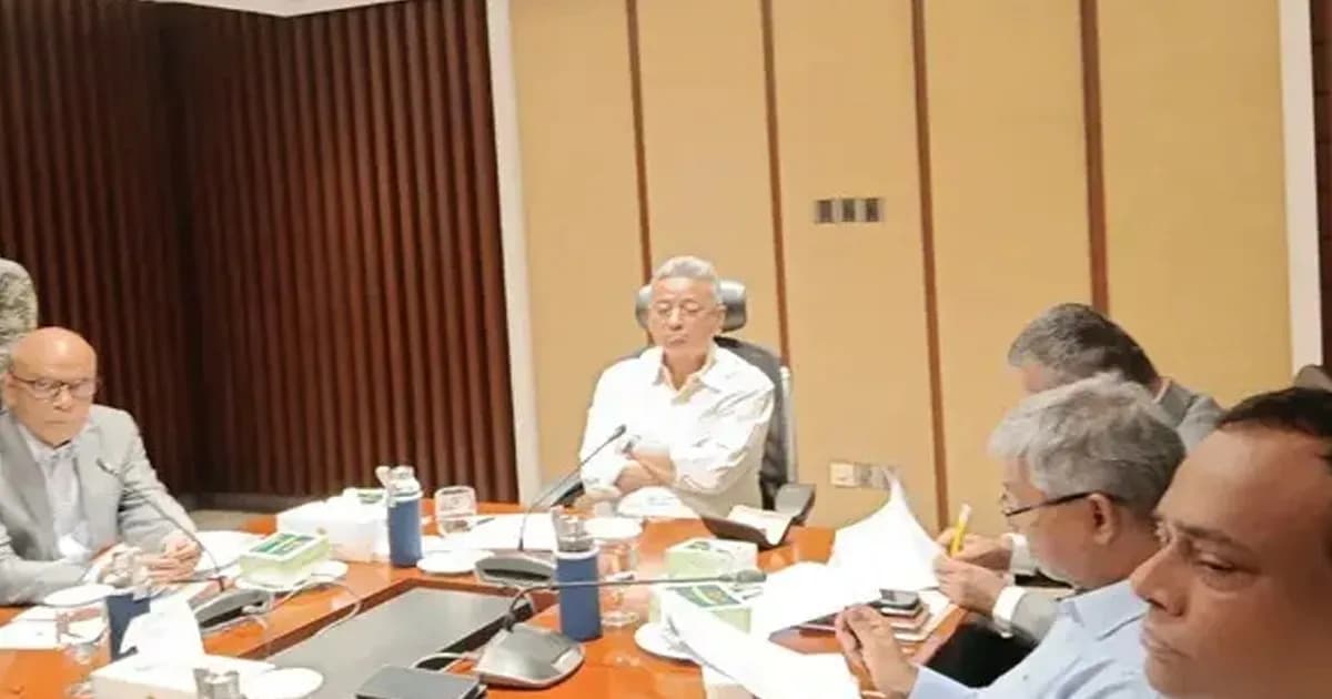 মূল্যস্ফীতি নিয়ন্ত্রণে চলবে কঠোর মুদ্রানীতি, জানালেন অর্থমন্ত্রী