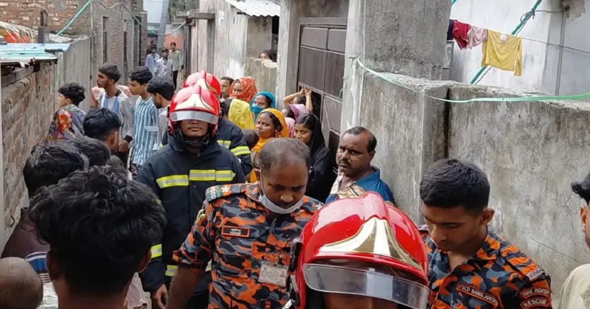 ফতুল্লায় আবারও বিস্ফোরণ, বাবা-ছেলেসহ দগ্ধ ৪ জন
