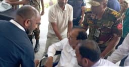 এভারকেয়ার হাসপাতালে ভর্তি ত্রাণমন্ত্রী দুলু