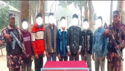 দিনাজপুরের বিরল সীমান্তে অবৈধ অনুপ্রবেশকালে ৭ বাংলাদেশি আটক