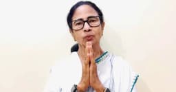 ২২৬ পেরিয়ে যাব, বুথফেরত সমীক্ষা ‘টাকা দিয়ে দেখানো’: মমতা