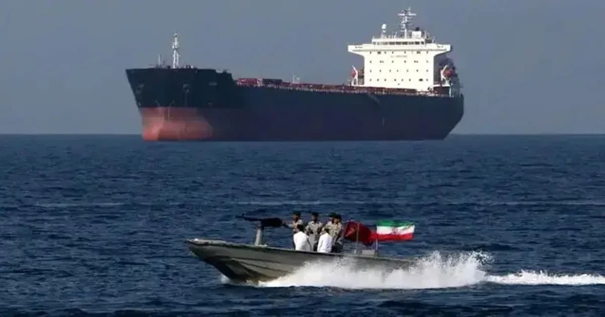 হরমুজ প্রণালি উত্তেজনায় আরও বাড়তে পারে তেলের দাম