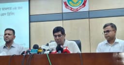 ট্রাইব্যুনালের গেট থেকে সুখরঞ্জনকে অপহরণ করেন এএসপি ফজলুর: ডিবি