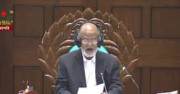 ত্রয়োদশ জাতীয় সংসদে সভাপতিত্ব করছেন খন্দকার মোশাররফ