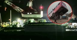 ৯০ ফুট গভীরে তলিয়ে গেছে বাসটি, চলছে উদ্ধারকাজ