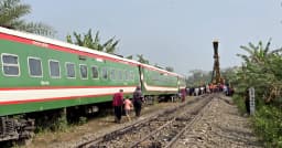 ট্রেন লাইনচ্যুত: ২১ ঘণ্টা পর উত্তরের পথে ট্রেন চলাচল স্বাভাবিক