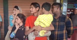 জীবননগরে ভারতীয় নাগরিকসহ সাতজনকে পুলিশের কাছে দিল জনতা