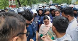 শ্রীমঙ্গলে পুলিশের বাধার মুখে এনসিপি নেতাদের গাড়িবহর