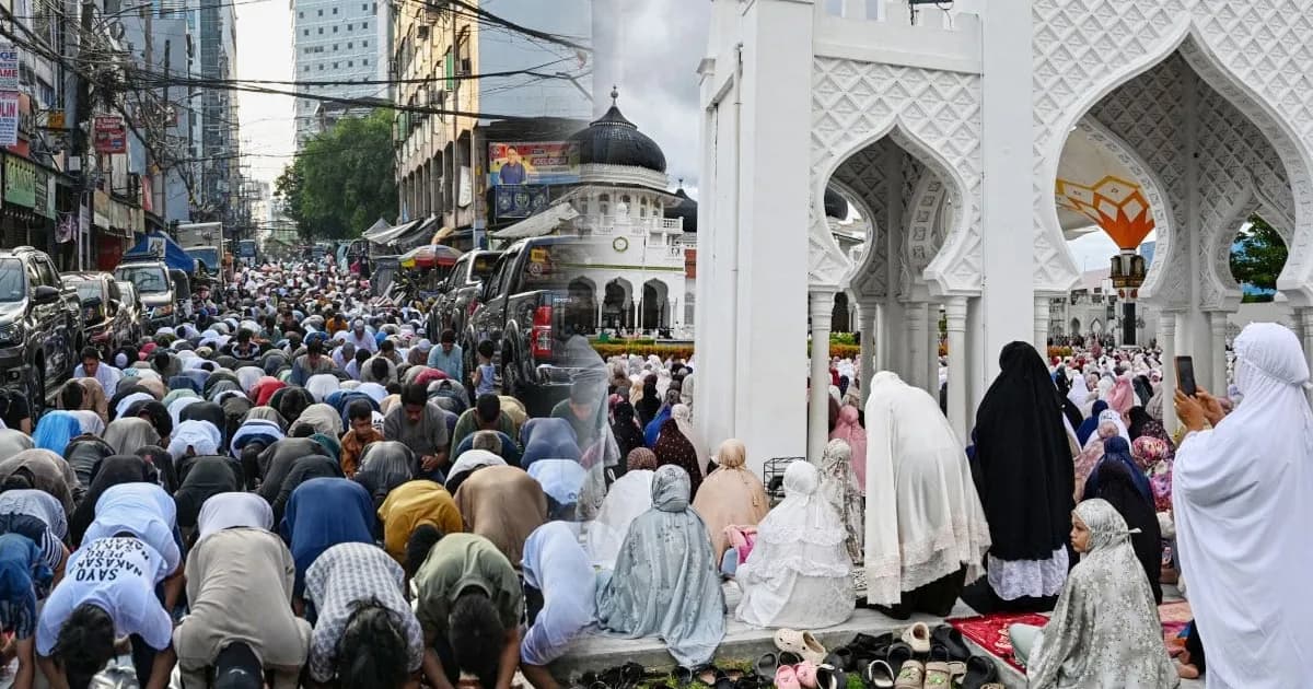 বিশ্বের বিভিন্ন প্রান্তে ঈদুল আজহার নামাজ আদায়, মুসলিম উম্মাহর মিলনমেলা