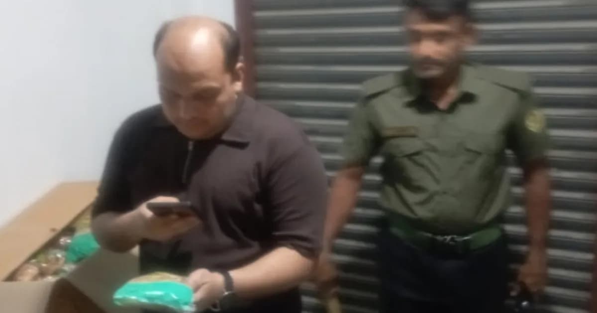 স্কুল ফিডিংয়ের খাবার খেয়ে অসুস্থ ২০ শিক্ষার্থী