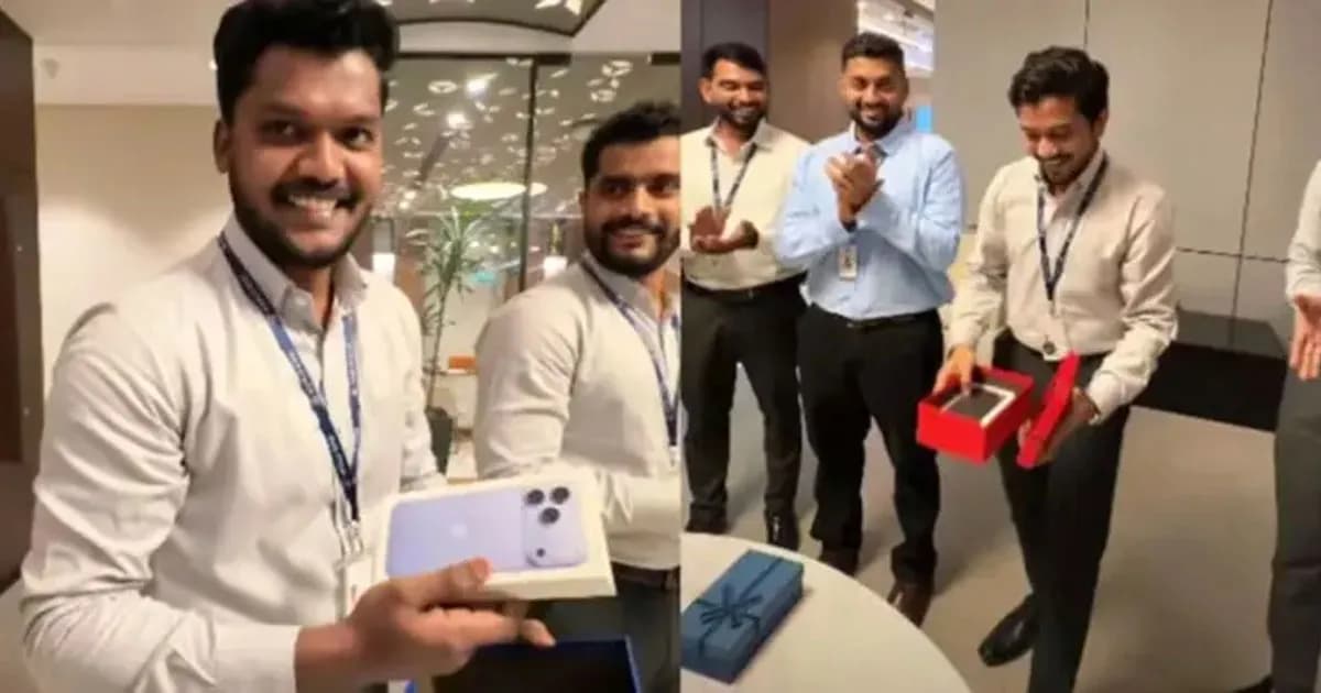 অফিসের প্রত্যেক কর্মীকে আইফোন উপহার দিলেন বস, ভিডিও ভাইরাল