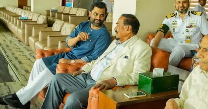বাংলাদেশ-পাকিস্তান টেস্ট দেখতে স্টেডিয়ামে সংসদের স্পিকার