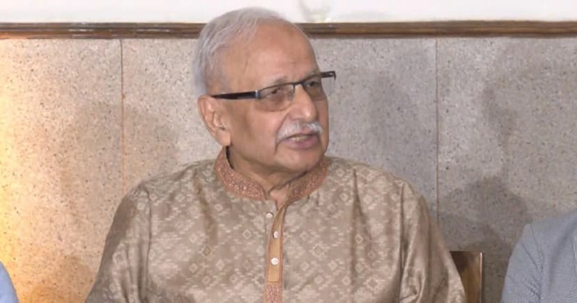 কমিশনে বিএনপি গণভোটের রায় মানার কথা জানিয়েছিল: বদিউল আলম