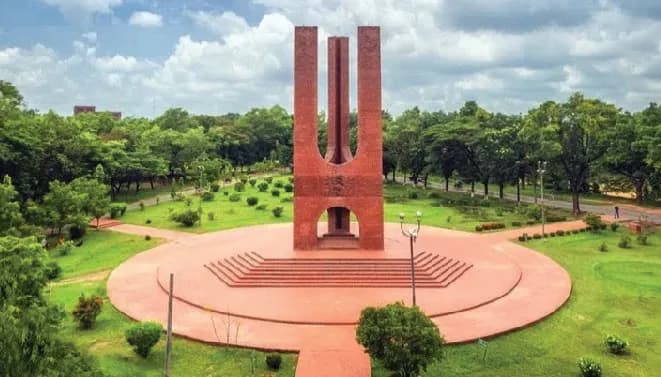 জাবি ভর্তি পরীক্ষায় চ্যাটজিপি ব্যবহার, শিক্ষার্থী আটক