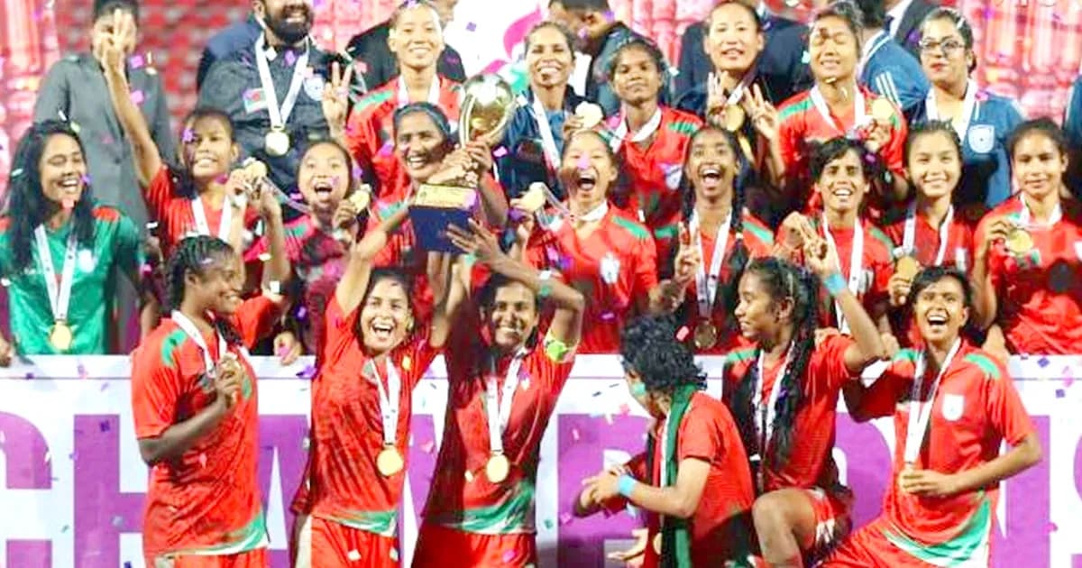 সাফ জয়ী নারী ফুটবলারদের পুরস্কার এখনও বাকি, জিতলেন আরেকটি সাফ