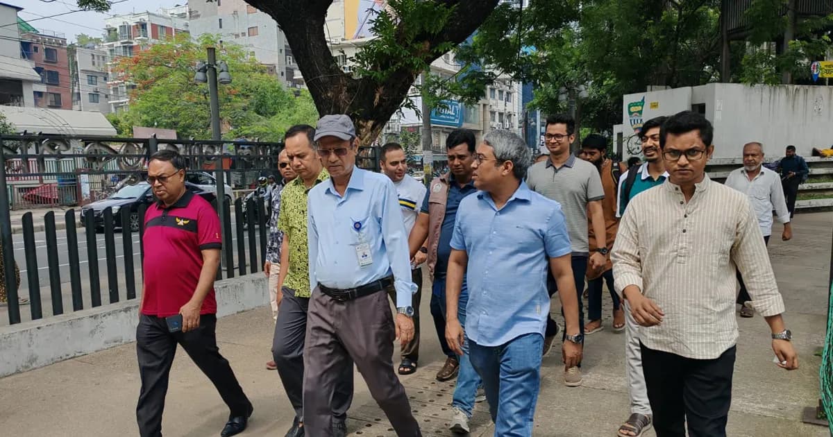 রাজধানীর বিভিন্ন এলাকা পরিদর্শনে রাজউক চেয়ারম্যান
