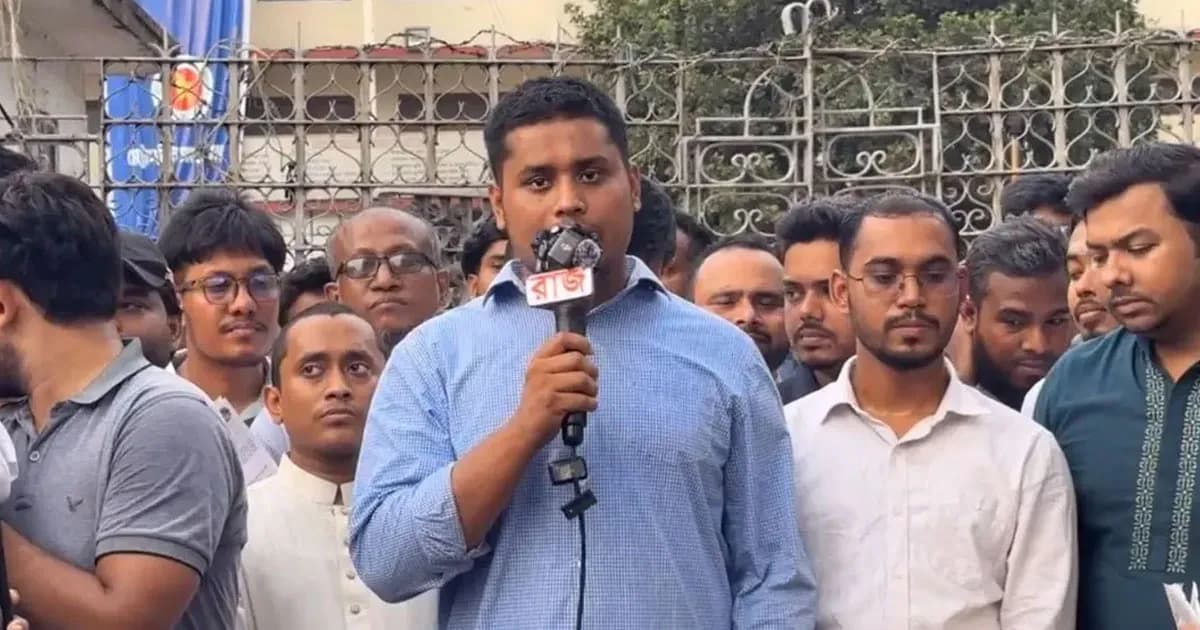 মন খারাপ করার অধিকারও নেই, কথা বললে বাড়ি থেকে তুলে নিয়ে যাবে