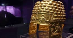 চুরি হওয়া ২ হাজার ৫০০ বছরের পুরোনো সোনার হেলমেট উদ্ধার