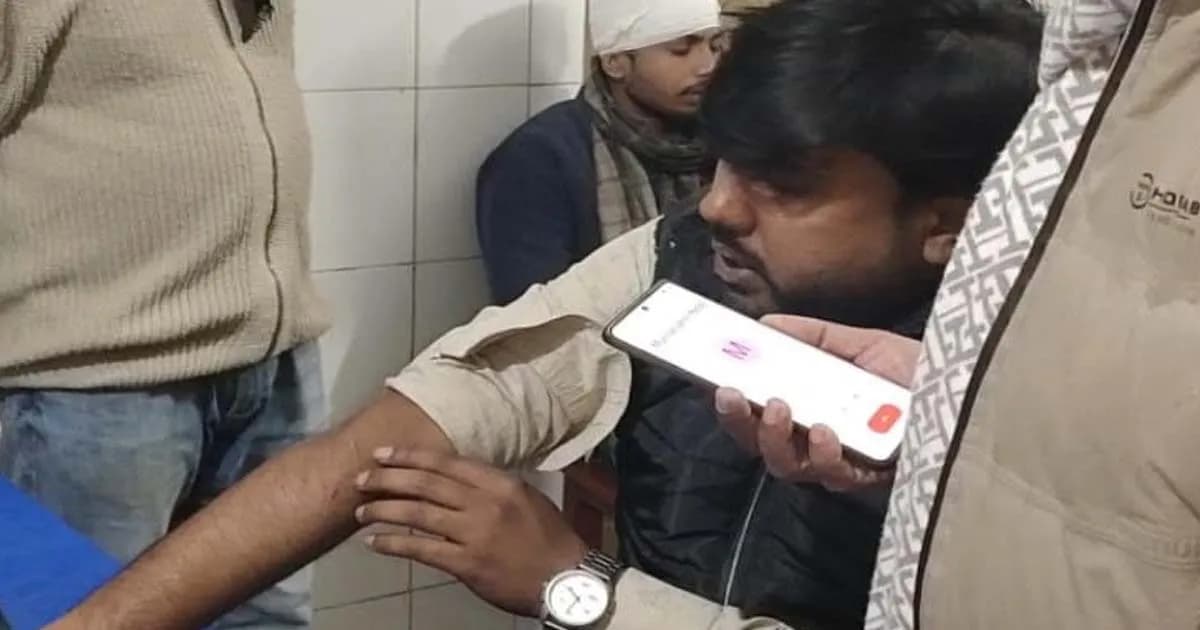 জয় বাংলা’ স্লোগানকে কেন্দ্র করে দুই পক্ষের সংঘর্ষ