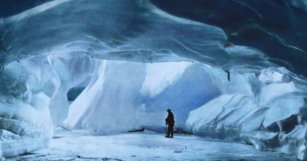 বরফের নীচে মিলল হারানো এক “পৃথিবী”